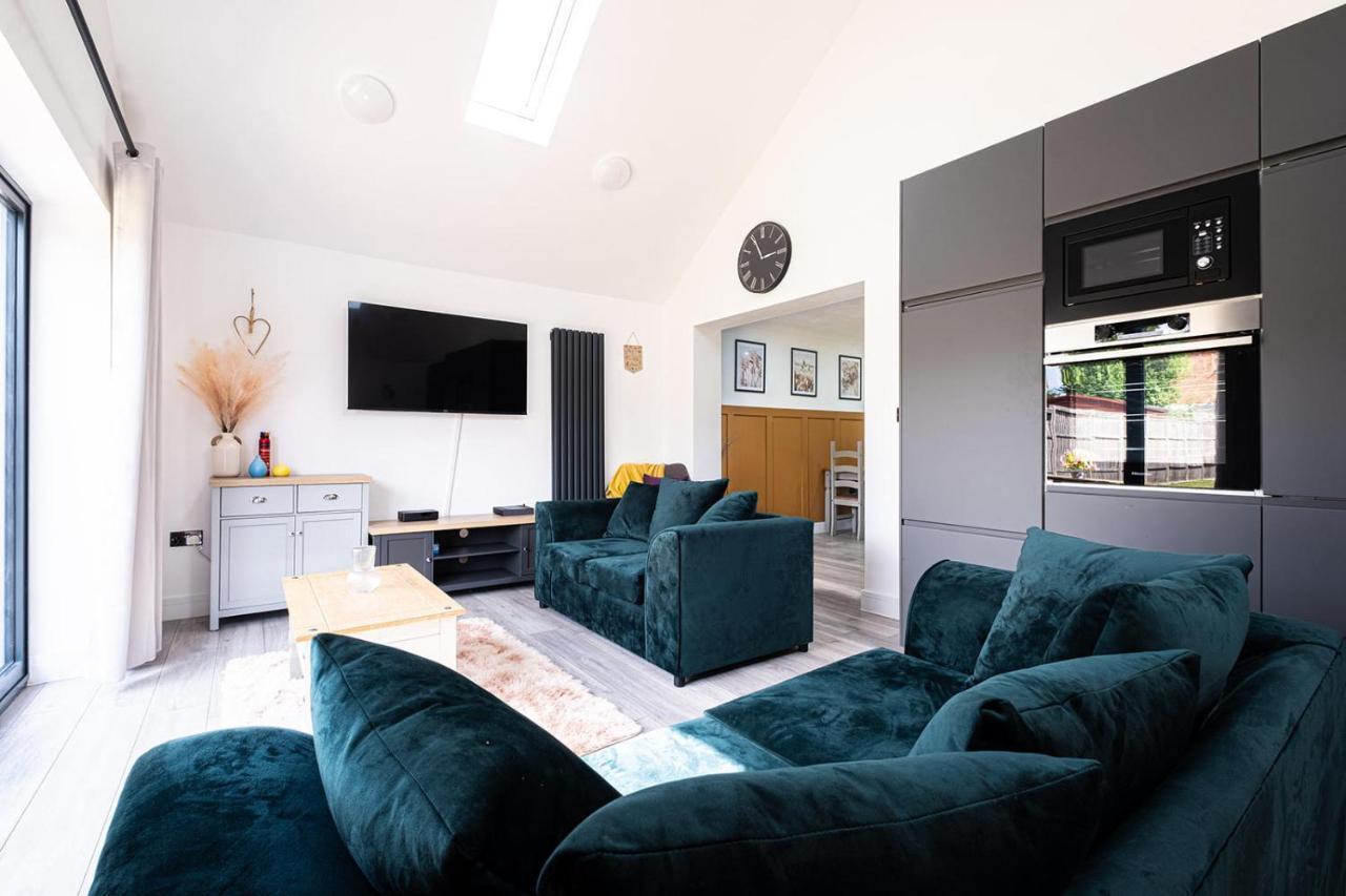 7 Guests - 4 Bedroom - Free Wi-Fi - Кетеринг Экстерьер фото