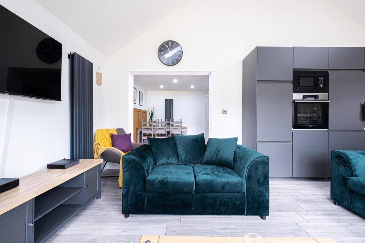7 Guests - 4 Bedroom - Free Wi-Fi - Кетеринг Экстерьер фото
