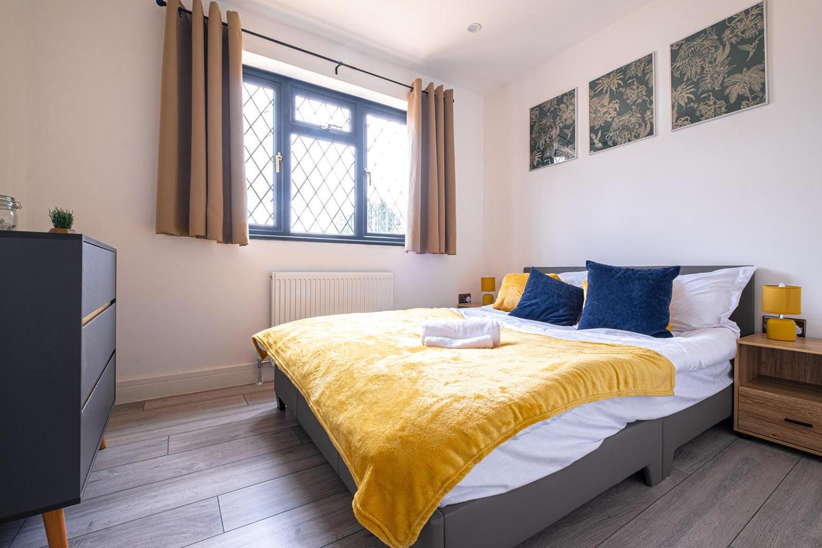 7 Guests - 4 Bedroom - Free Wi-Fi - Кетеринг Экстерьер фото